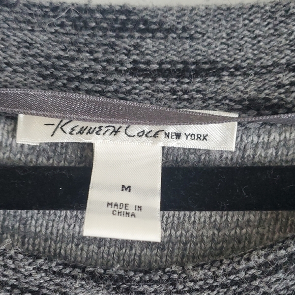 Kenneth Cole Gray Crew Neck Sweater Soft Knit Relaxed Fit - Picture 2 of 3